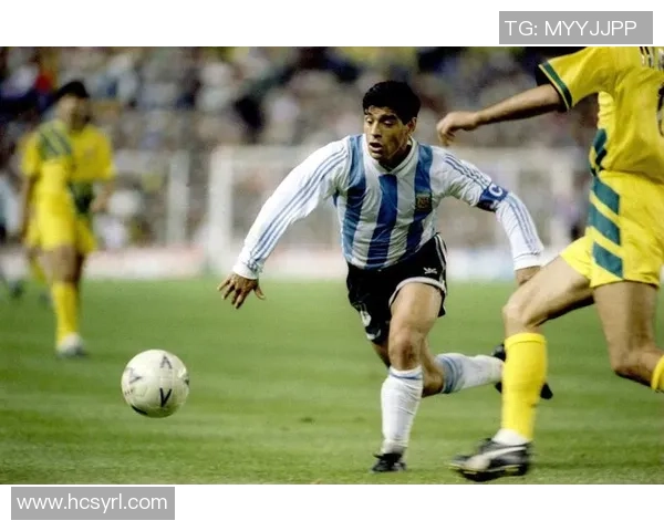 足球明星重现经典 盘点球员穿上国家队怀旧球衣的瞬间 足球明星重现经典 盘点球员穿上国家队怀旧球衣的瞬间